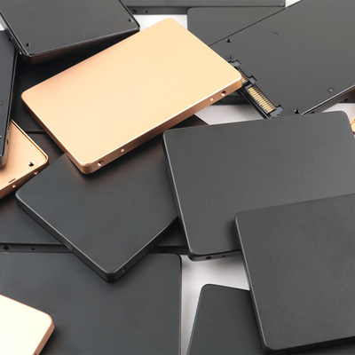 Wewnętrzny dysk SSD o pojemności 2,5" klasy przemysłowej do zadań o dużym natężeniu danych -40-85C