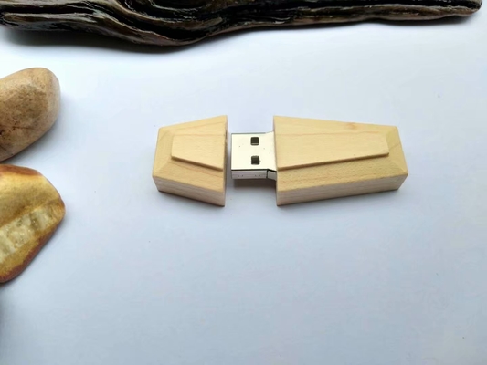 Ekologiczny drewniany napęd flash USB Funkcja drewna bambusowego z prędkością odczytu 10 20MB/s