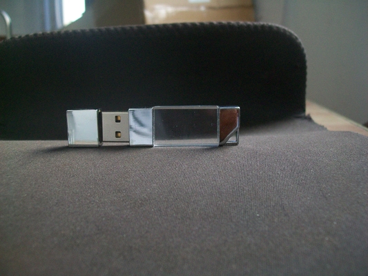 Z pierścieniem kryształowy usb 2.0 i usb 3.0 LED światło może błyszczący