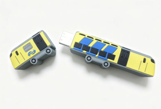 Pociąg w kształcie postaci kreskówki PVC USB Flash Drive Subway Mold Usb Flash Drive