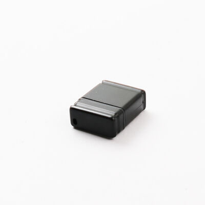 Materiał napędu flash MINI USB to plastikowy dysk flash USB z szybkim odczytem USB 2.0 i przesyłaniem danych