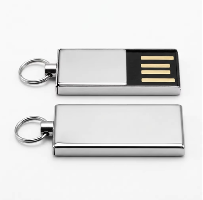 Srebrny Z błyszczącym metalowym dyskiem flash USB ze stopu cynku, zawierającym chipy flash HY, odpowiednie do szybkiego i bezpiecznego przesyłania danych