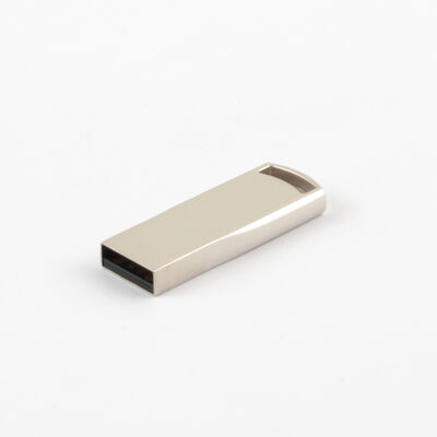 Odporny na wodę, certyfikowany przez FCC, napęd flash USB o dużej pojemności metalowej do trwałego przechowywania danych