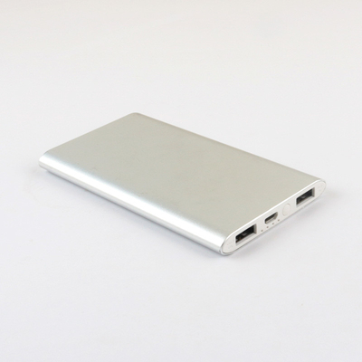 Grawerowanie LOGO Metal Portable Power Bank 5000MAH ze zoptymalizowanym rozpraszaniem ciepła