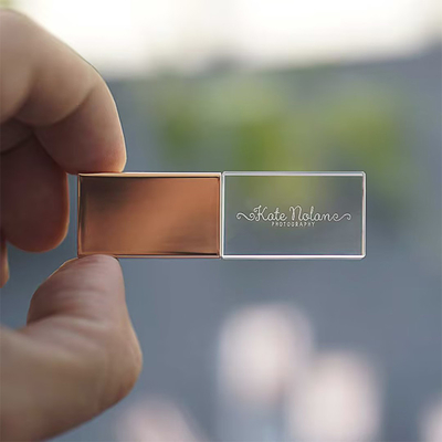 Grawerowanie lub drukowanie logo Szybkie kryształowe dyski flash USB typu C i UDP