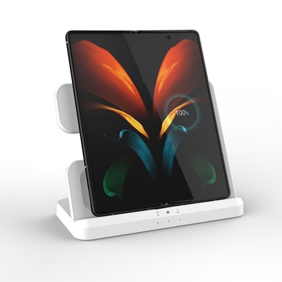 Materiał ABS PC 15W bezprzewodowe ładowarka do iPhone'a iWatch AirPod Szybki i wygodny