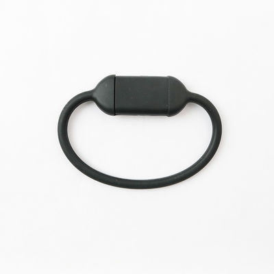 Wyróżniony napęd flash USB z prędkością pisania 50 MB/s i prędkością czytania 100 MB/s